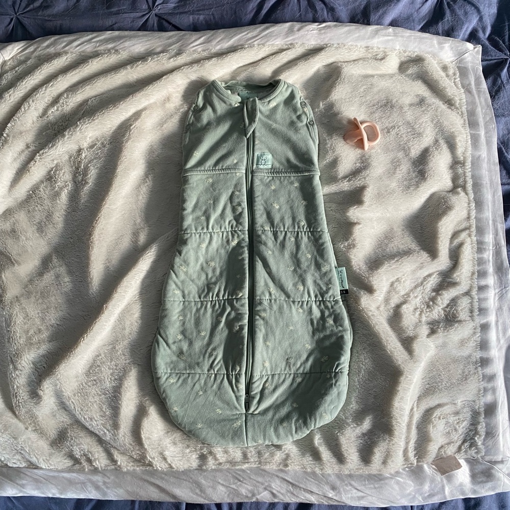ErgoPouch 2.5 TOG 0-3 months zip transition swaddle